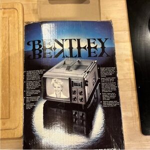 Vintage Bentley Portable TV 5” screen, black and white, works!